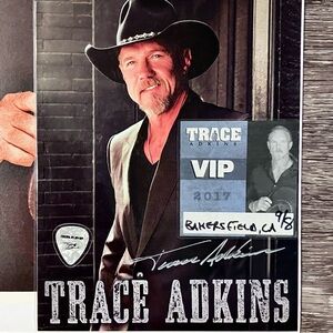 TRACE ADKINS Signed VIP PACKAGE / Poster, 8x10 Photo, GUITAR PICK + 2 Autogrsphs